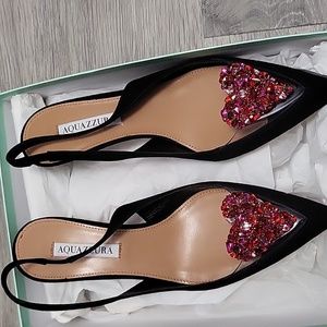 Never worn Aquazzura Love Me Páve heart pointed toe slingback pumps size 8 EU 38